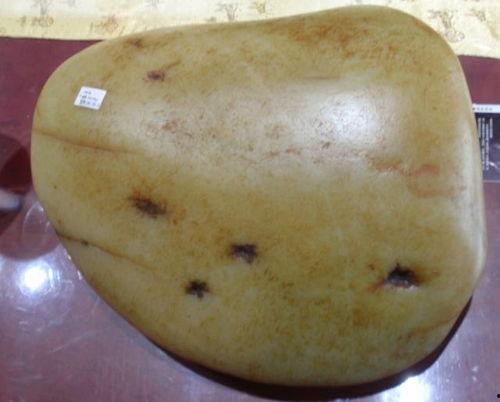 如何看黑青籽料真假视频,视频教你辨伪技巧