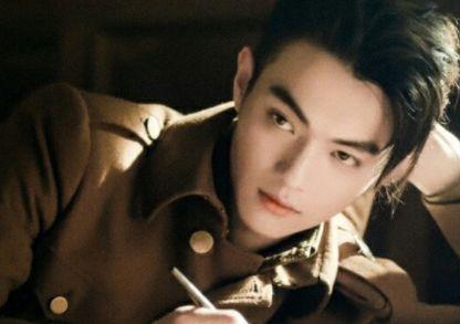 许凯新剧最新爆料,神秘角色引期待，剧情反转再掀高潮！